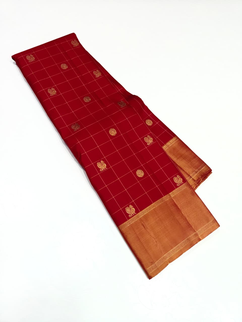 Maroon Handloom Pure Silk Kanjivaram Gold Zari Border Saree